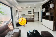 Bán nhà phố đội cấn 55m2 xây 5 tầng lô góc 3 thoáng nhỉnh 13 tỷ trung tâm quận ba đình