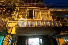 Bán gấp nhà 3 tầng mặt tiền kinh doanh xe hơi đỗ cửa quận 8, nhỉnh 5 tỷ, dt 30m2