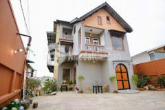 Bán biệt thự kinh doanh 2 mặt tiền đống đa