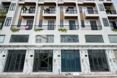 Nhà hẻm p bình hưng hòa, q bình tân dt 52m2 2 lầu 4pn 5wc giá 6 tỷ căn