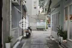 Bạn đang tìm một ngôi nhà trung tâm gần mọi tiện ích mà giá lại hợp lý