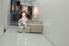 Cho thuê nhà tập thể tầng 1 hoàng quốc việt, cầu giấy 65m, 2 ngủ đẹp giá 11tr, ô tô, kd