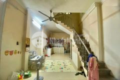 Cho thuê nhà ngõ 184 hoa bằng, yên hòa, cầu giấy 35m x 3t, 3pn2vs giá 11 triệu