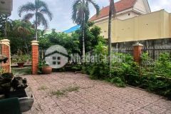 Bán nhà mặt tiền nguyễn văn bứa hóc môn biệt thự vườn dt 1266m² chỉ 26.6 tỷ