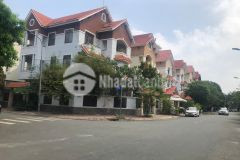 Cho thuê biệt thự góc 2 mt khu dân cư him lam 6a. dt 12,5x 20 trệt3 lầu. giá 50 tr