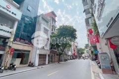 Bán nhà mặt phố thụy khuê 66m2 mặt tiền 5.9m thuê 30trtháng giá 25.8 tỷ gần hồ tây