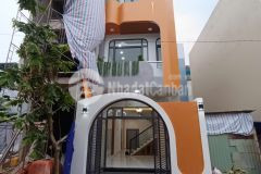 Cần bán nhà đẹp 1 trệt 2 lầu hẻm 113 đường 6 long bình, kề vincity giá 5,6ty