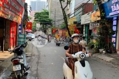 Bán nhà mặt phố nguyễn đỉnh chi lô góc 85m x5t mặt tiền 5m và 16,5m cạnh vinhomes hàm nghi