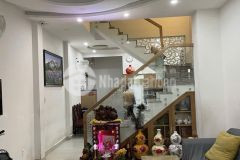 Sát mt bán nhà 4 tầng cực đẹp đường 32, 38m2, 6.3 tỷ