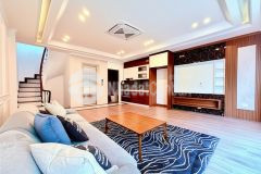 Bán nhà khuất duy tiến, nhà đẹp mộng mơ, 8 tầng thang máy, ô tô đỗ cửa, 48m2, hơn 16 tỷ