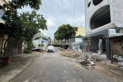 Bán lô đất tặng nhà c4 vị trí vàng.