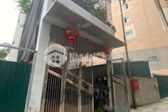 Bán nhà ngọc thuỵ,long biên 4 tầng,70m,mt4m oto vào nhà nhỉnh 13 tỷ