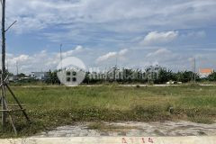 Bốc phốt lô đất mặt tiền đường trần hưng đạo