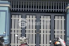 Cần bán gấp căn nhà 1 trệt 1 lửng mới 80m2 ở thới tam thôn hóc môn giá 760 triệu.