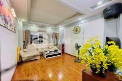 25m ra ô tô đỗ nhà đẹp 5 tầng full nội thất đắt tiền gần phố cầu giấy