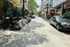 Bán nhà phạm tuấn tài 50m2, 4 tầng mặt tiền 4.5m phân lô ô tô giá 18.8 tỷ vip cầu giấy