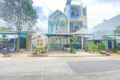 Bán nhà 1 trệt 1 lầu có hẻm kỹ thuật bên hông 2m kdc hồng loan p. cái răng tp. cần thơ