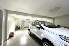 Bán nhà hoàng quốc việt 70m2, 5t, mt 4.8m, ngõ ôto, cạnh hồ, 22 tỷ