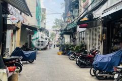 Nhà bán hxh kinh doanh đỉnh 4 tầng btct chắc chắn trung tâm quận 10 ngay vòng xoay lý thái tổ