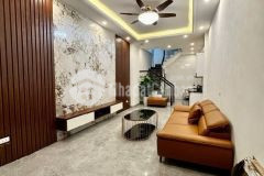 Chính chủ gửi nhà xây mới vuông vắn gần phố ngõ rộng hơn 32m2 nhỉnh 7 tỷ