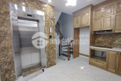 Bay gấp nhà đẹp 6 tầng thang máy dt rộng tt đống đa 9.3 tỷ