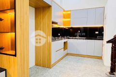 Vị trí đẹp hiếm, 5 tầng rộng rãi, ô tô đỗ ngay gần nhà