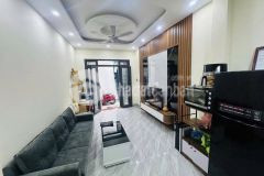 Bán nhà dương quảng hàm cầu giấy cạnh đh thủ đô 48m 5 tầng 11.9 tỷ