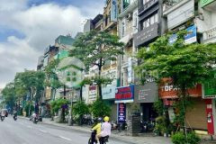 Bán 400m2 mặt đường nguyễn chí thanh, căn góc mặt tiền 12m