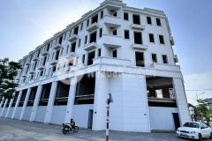 Bán nhanh siêu phẩm nhà mặt phố 3 mặt tiền 6 tầng đường 40m siêu kinh doanh tại trâu quỳgia lâm