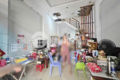 Kèo thơm nhà 2 lầu st mặt tiền hẻm 3m nguyễn văn quỳ, quận 7