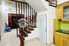 Cho thuê nhà riêng bạch mai hai bà trưng 50m x 5t, 6 ngủ giá 17tr, ở hộ gđ nhóm