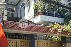 Biệt thự phố 8x17m 3tầng 6pn hẻm xe hơi trưng vương 3, hóc môn