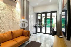 Nhà vị trí đẹp hxh 8m lê văn sỹ 2tầng gía 6.xxxtỷ