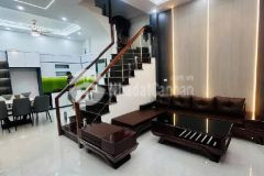 Lõi ba đình 5 tầng nhà mới sát phố full nội thất cao cấp 46m2 hơn 10 tỷ