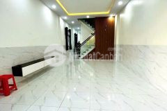 Cho thuê nhà trệt 1 lầu tuyệt đẹp nhà mới có hẻm hông thoáng mát kdc diệu hiền giá 11 triệu