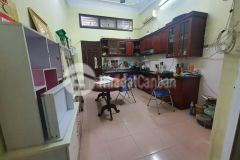 Cho thuê nhà làm chdv chùa hà, cầu giấy 55m x 4t, 6pn4wc giá 20 triệu, 20m ra ô tô