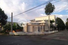 Bán căn nhà góc 2 mặt tiền khu diệu hiền, p. hưng phú, tp cần thơ. dt góc lớn 167.2m2, giá 8.8 tỷ