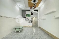 Cho thuê nhà mặt tiền đường số 30 kdc công ty 8 gần cây xăng giá 8,5 triệu