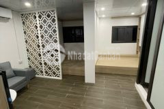 Cho thuê chdv chợ mơ bạch mai, hai bà trưng 80m x 6tthang máy giá 65tr, pccc đủ