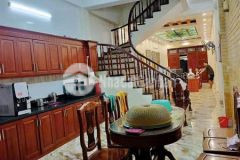 Bán nhà trần đăng ninh 57m2, 5t, mt 5.2m, oto vào nhà, 17.8 tỷ