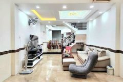 Hot bán nhà đẹp 5 tầng xe hơi thông võ văn tần, 38m2, 7 tỷ