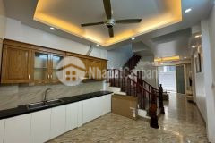 Ngọc thụy trong đê 44 m2 nhỉnh 6 tỷ sổ đỏ chót