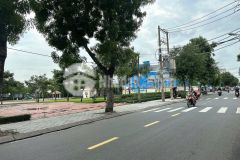 Nhỉnh 12 tỷ sở hữu mtkd sầm uất nguyễn văn quá 100m2 ngang 4.1m 4 lầu gần chợ cây sộp.