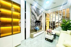 Nhà đẹp long lanh, full đồ 50m x 5t, 6pn giá 18tr minh khai, hai bà trưng, ở gđ nhóm