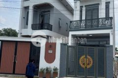 Bán nhà lầu hoàn công, có nội thất, đường ô tô, hỗ trợ bank, chỉ 2tỷ 750triệu