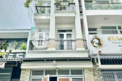 Vip ngay hoà bình sát đầm sen xe hơi đỗ trước nhà chỉ 9 tỷ tl