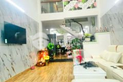 Bán nhà 1 trệt 2 lầu, hẻm xe hơi đường gò cát, phú hữu, dt 59m² 5.3 tỷ tl.