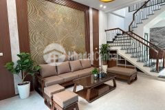 Bán nhà 3 tầng ngõ phố vũ hựu, ph lê thanh nghị, tp hp, 64.7m2, mt 4m, 3 ngủ, sân oto