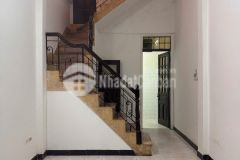 Cho thuê nhà riêng hồ đắc di, đống đa 30m x 4t giá 10tr, nhà đẹp, 5m ô tô, kd