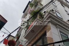 Bán nhà sát ngã tư minh khai,hbt 50m2, 5 tầng, thang máy êm du, ô tô đô cưa